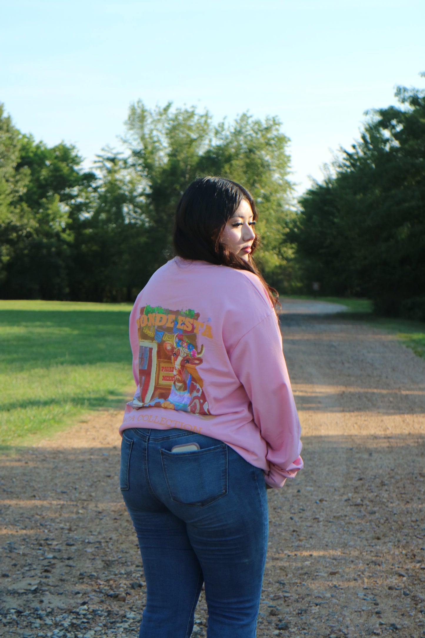 Donde Esta La Leche Long Sleeve Shirt